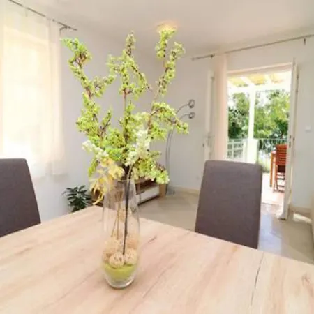 Seafront Silence - One Bedroom With Terrace And Sea View Διαμέρισμα *