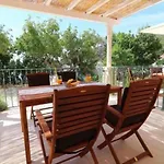 Seafront Silence - One Bedroom With Terrace And Sea View * トルステニク