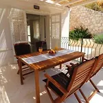 Seafront Silence - One Bedroom With Terrace And Sea View