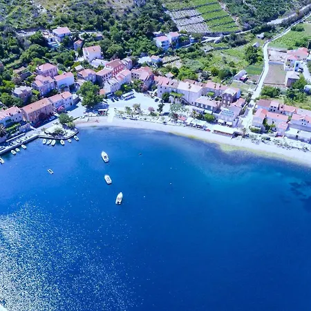 Seafront Silence - One Bedroom With Terrace And Sea View Apartment Trstenik (Dubrovnik-Neretva)