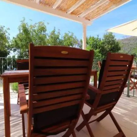 公寓 Seafront Silence - One Bedroom With Terrace And Sea View