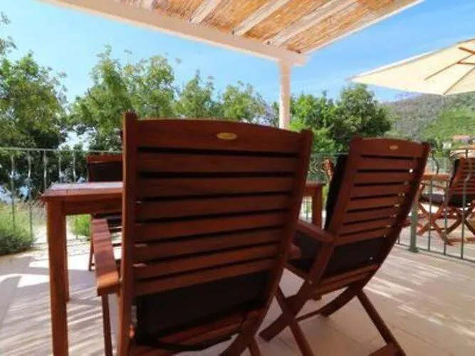 דירה Seafront Silence - One Bedroom With Terrace And Sea View *