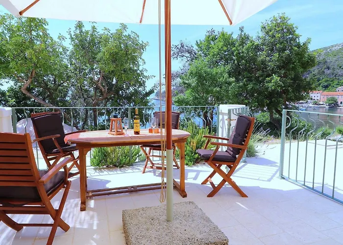 דירה Seafront Silence - One Bedroom With Terrace And Sea View טרסטניק