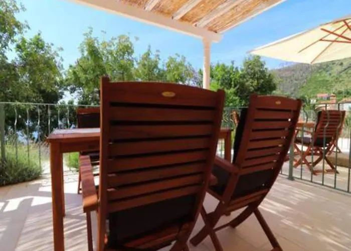 דירה Seafront Silence - One Bedroom With Terrace And Sea View